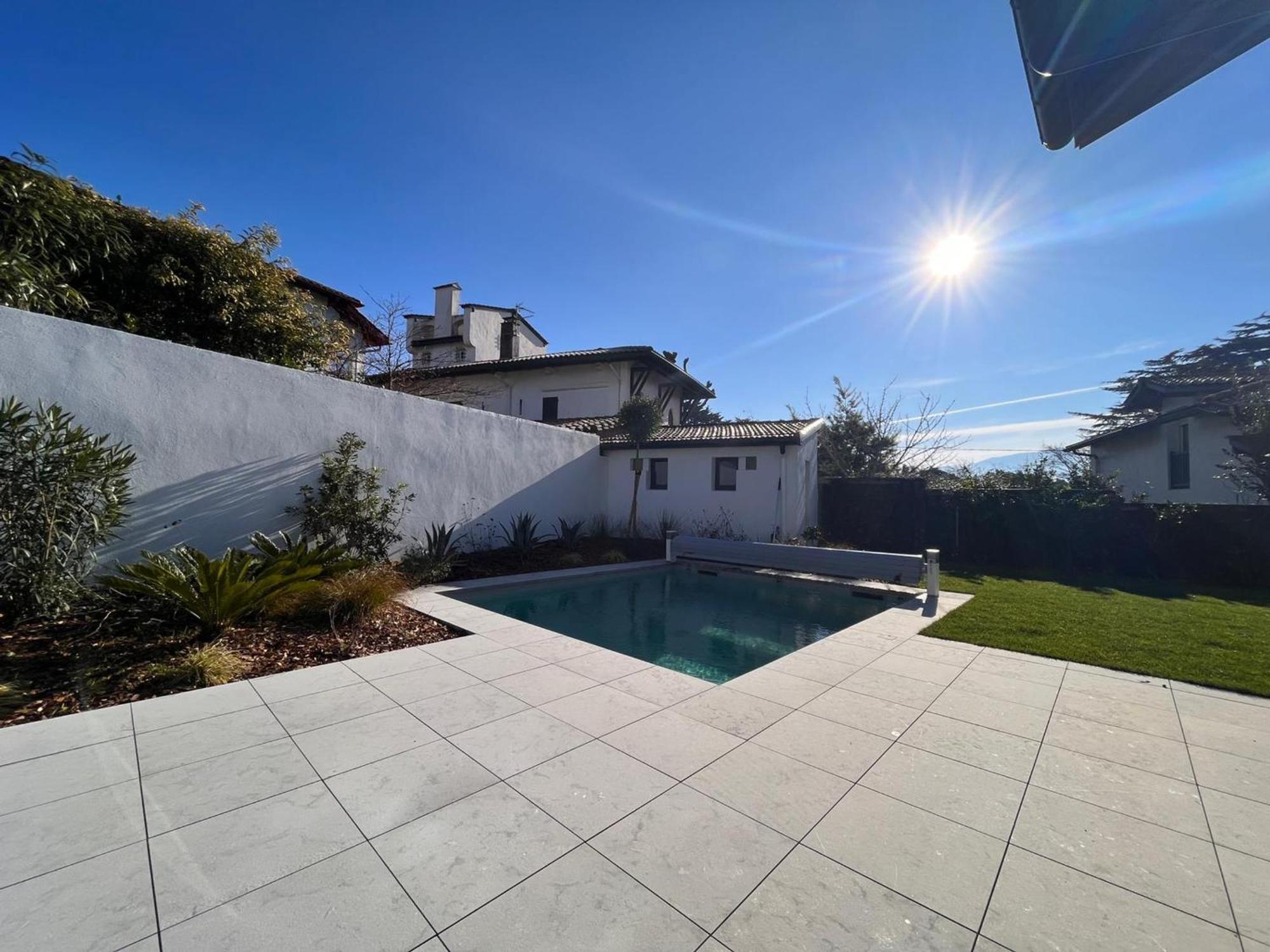 Villa Contemporaine, Piscine Chauffee, Proche Ocean A Saint-Jean-De-Luz - Fr-1-239-682 Exterior photo